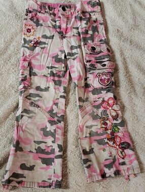 Girls' Pink Camo Embroidered Cargo Pants